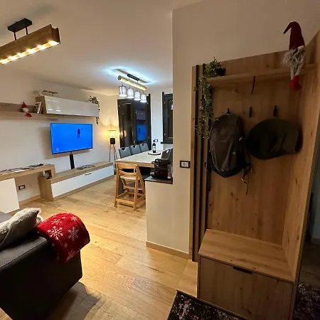 Snowlodge Valmalenco Apartment